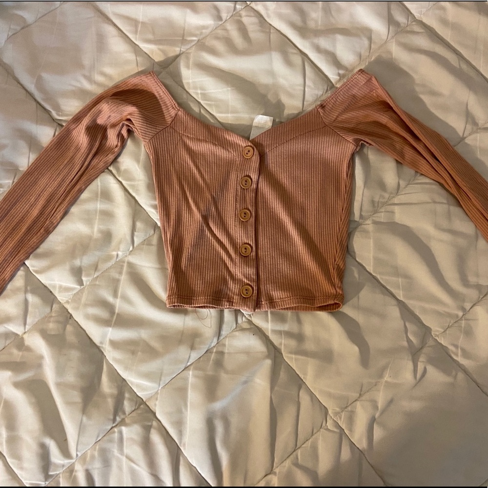 F21 Shoulder less Long Sleeve